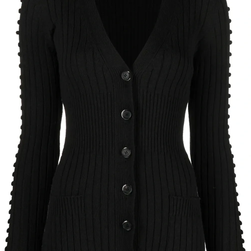 Кардиган в рубчик с V-образным вырезом