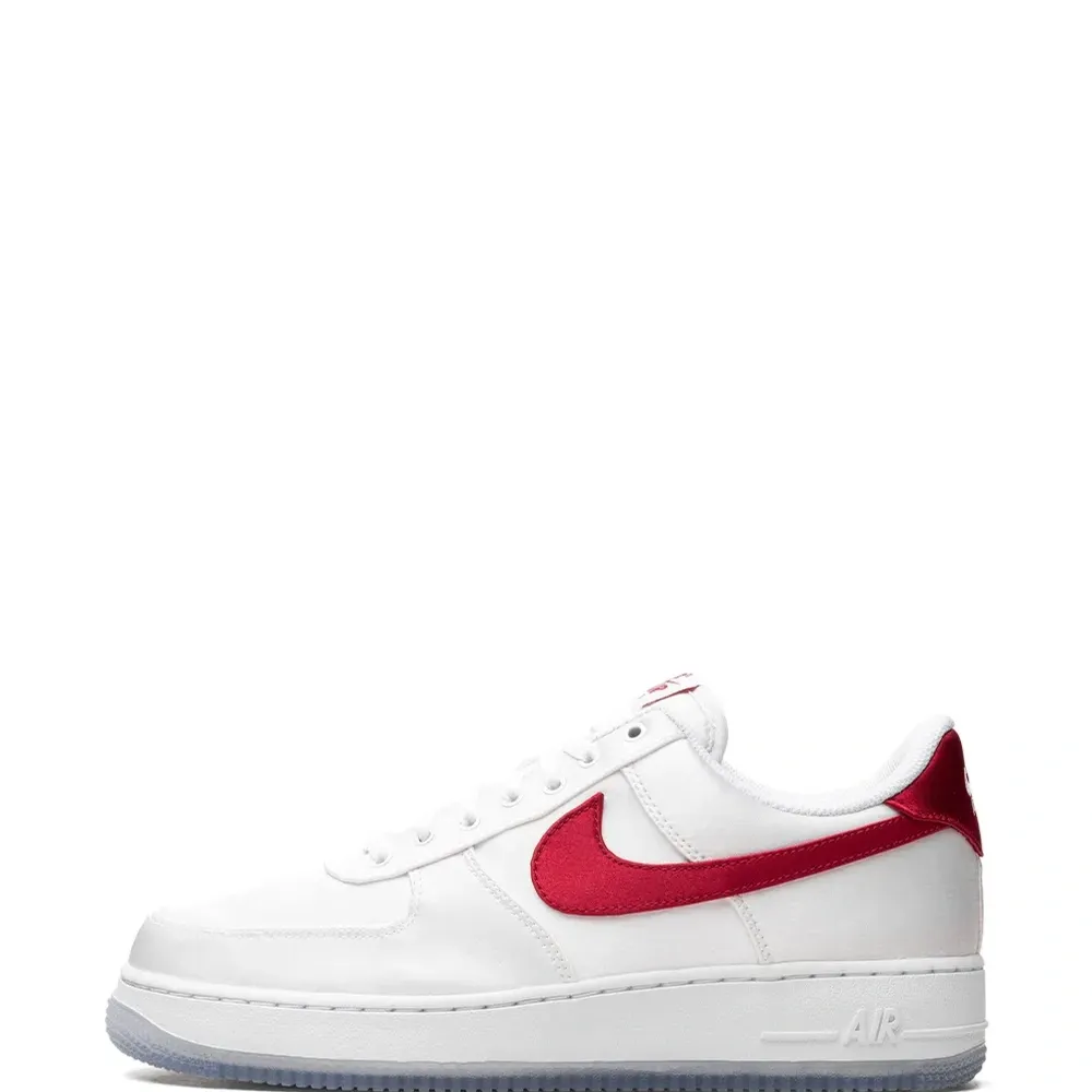 Кроссовки Air Force 1 Low '07 Satin White/Varsity Red