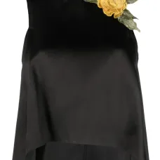 Блузка с цветочной аппликацией