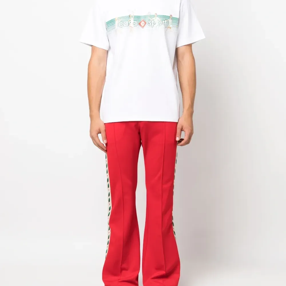 Футболка из органического хлопка с логотипом