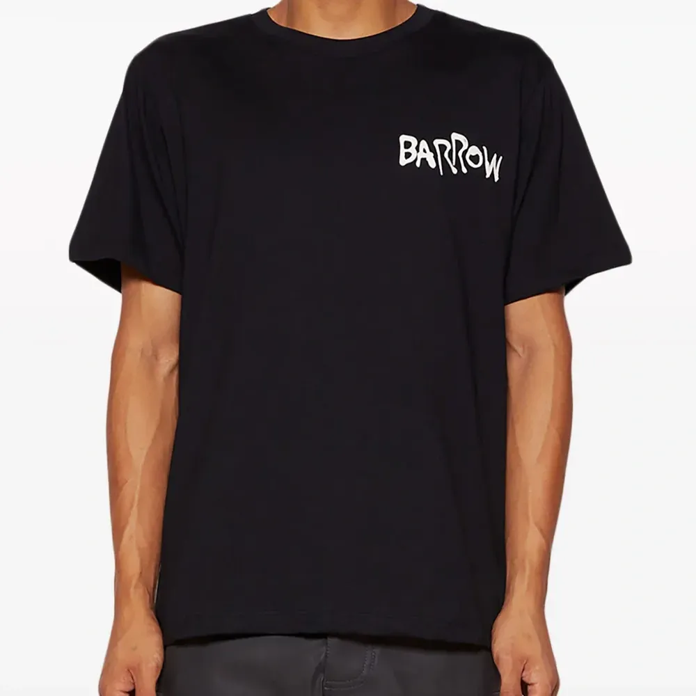 Футболка с логотипом