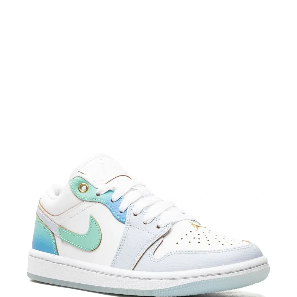 Кроссовки Air Jordan 1 Low Emerald Rise Кроссовки Air Jordan 1 Low Emerald Rise