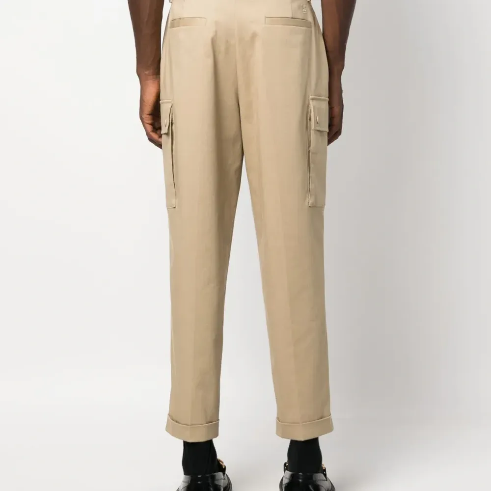 Укороченные брюки карго с узором Pegaso