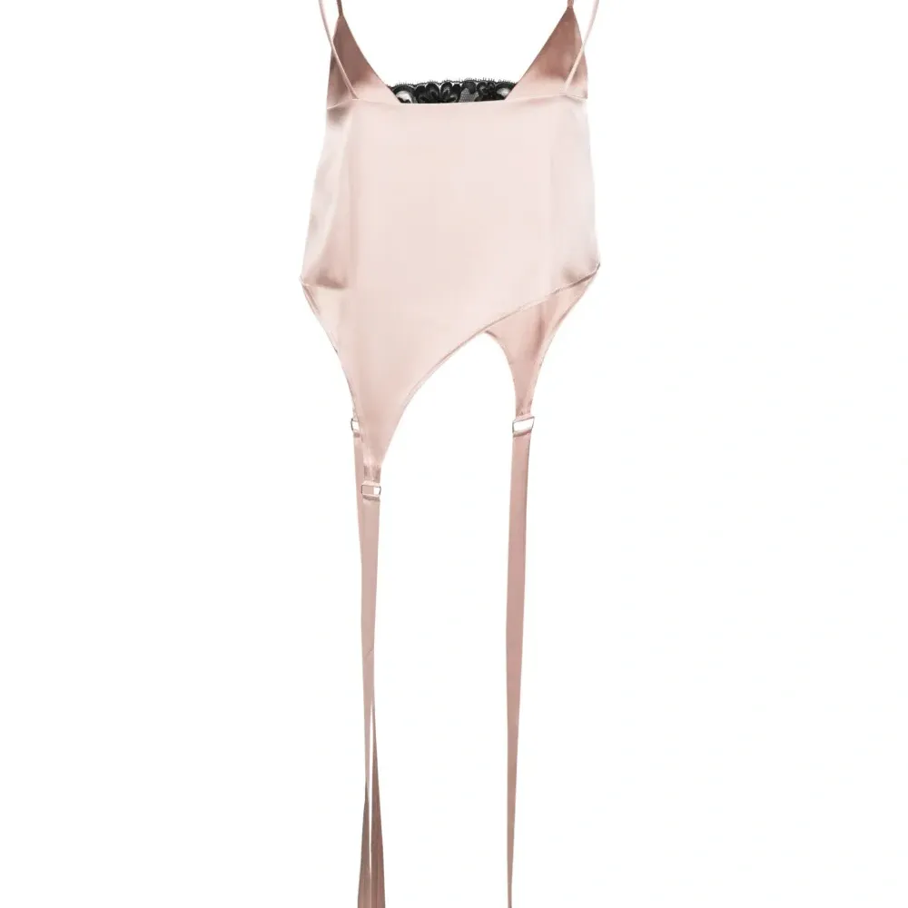 Топ на бретелях с кружевом