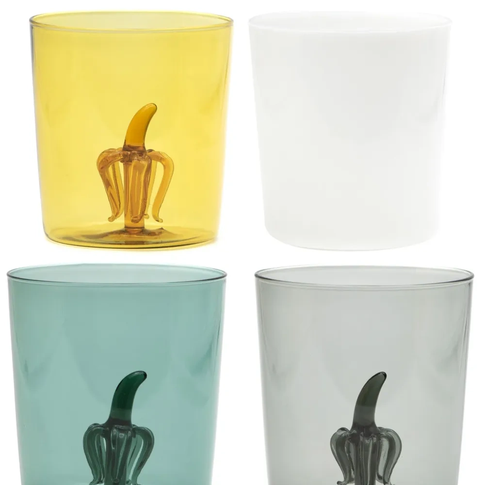 Набор из четырех стаканов