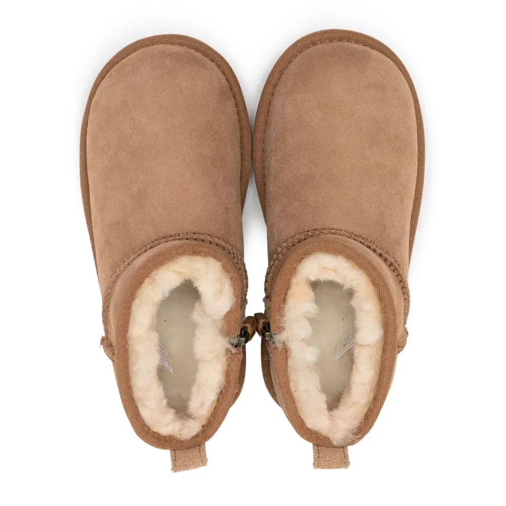 Ботинки с закругленным носком