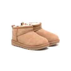 Ботинки с закругленным носком