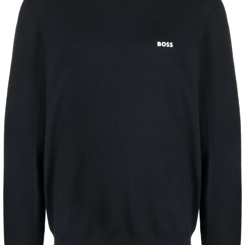 Джемпер с нашивкой-логотипом