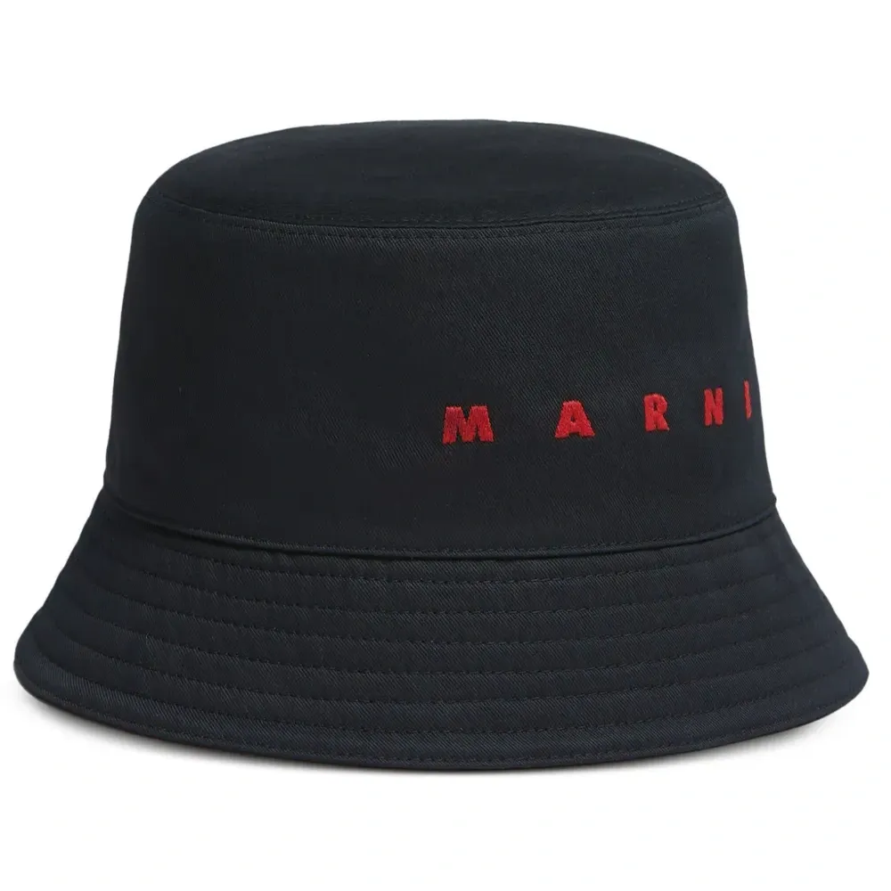 Панама с вышитым логотипом Панама с вышитым логотипом