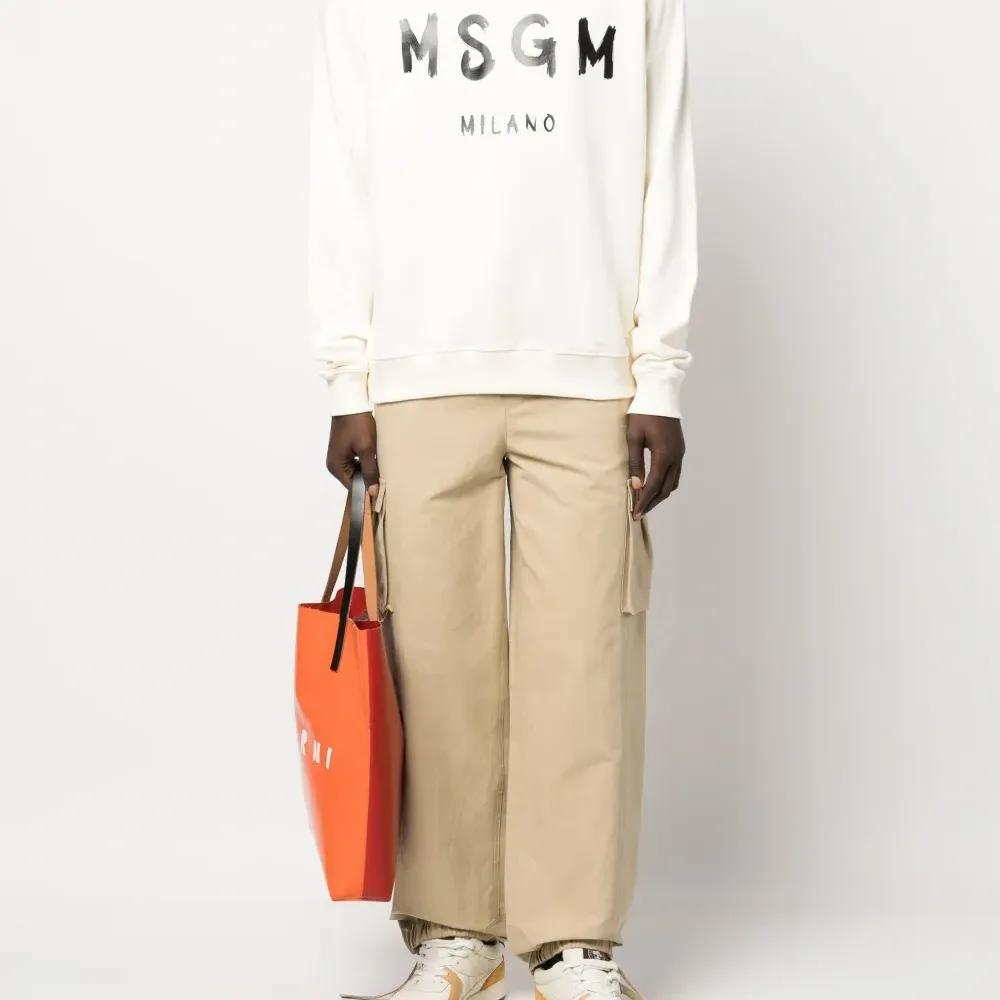 Толстовка с логотипом