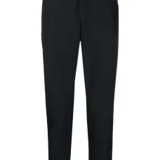 Прямые брюки строгого кроя