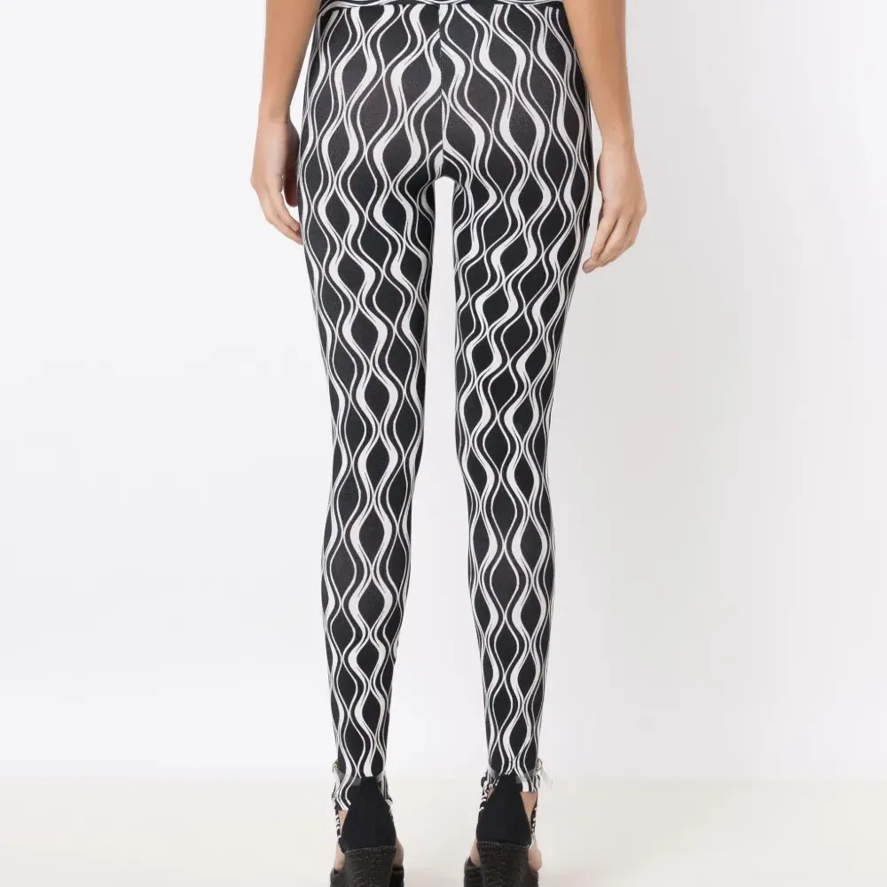 Легинсы с завышенной талией и принтом