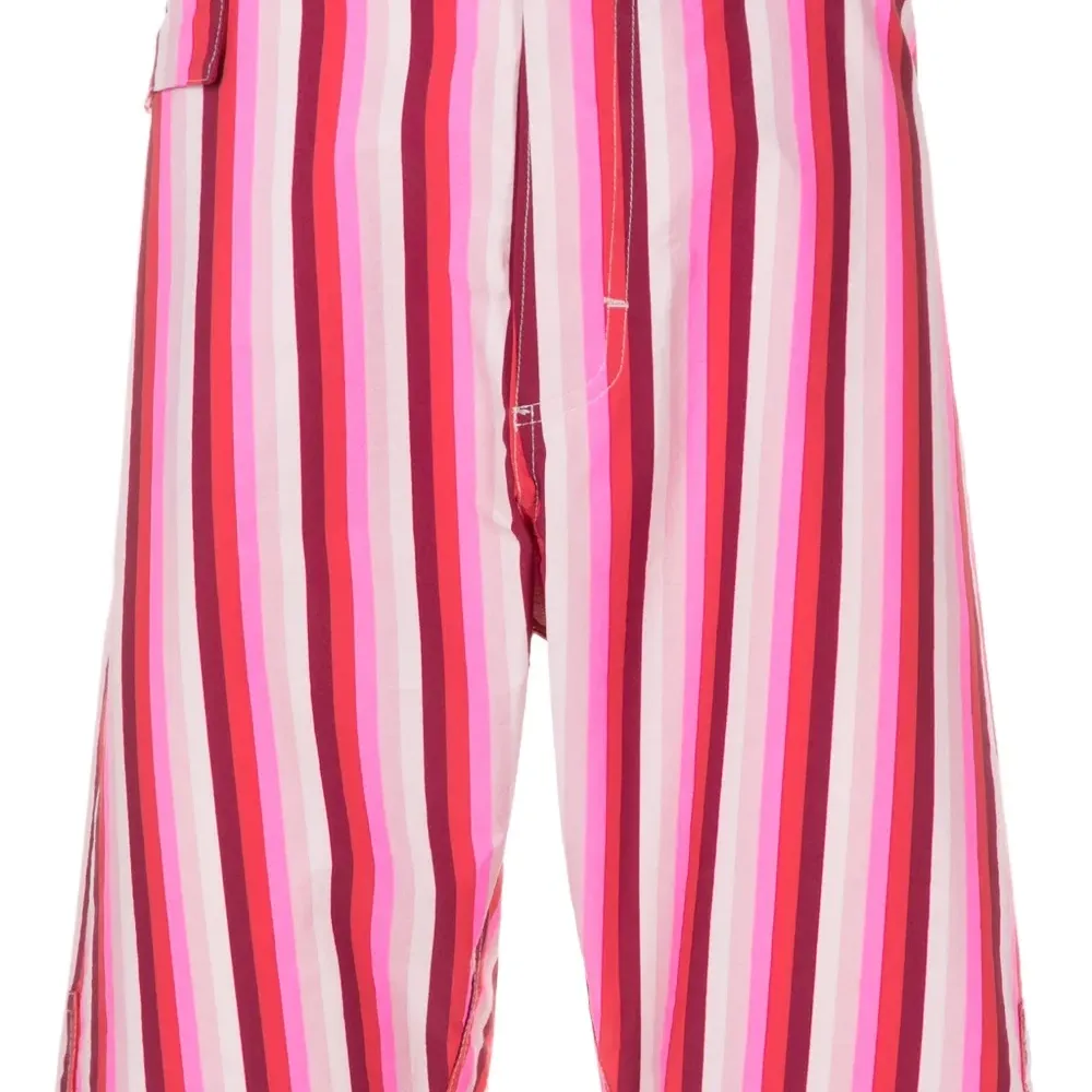 Полосатые шорты-бермуды средней посадки