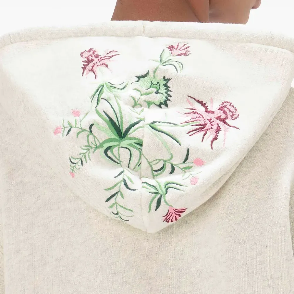 Худи с вышивкой из коллаборации с Pol Anglada