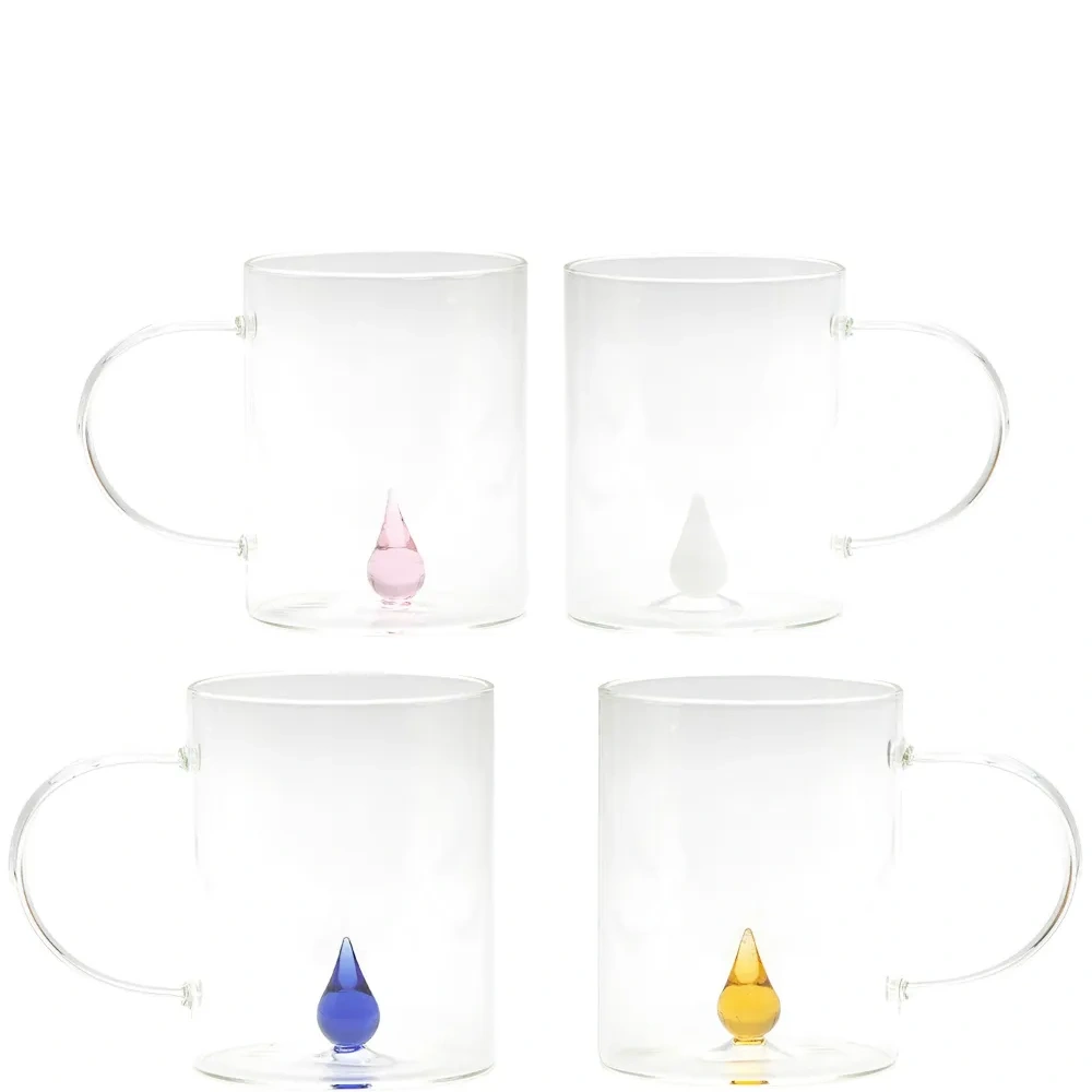 Набор из четырех кружек с 3D декором