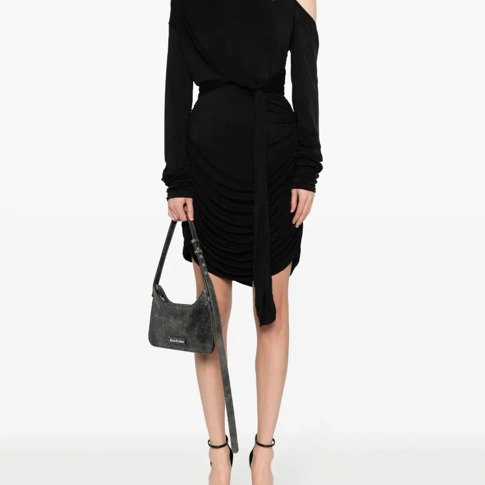 Мини-платье Asimi с асимметричным вырезом