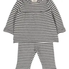 Спортивный костюм в полоску