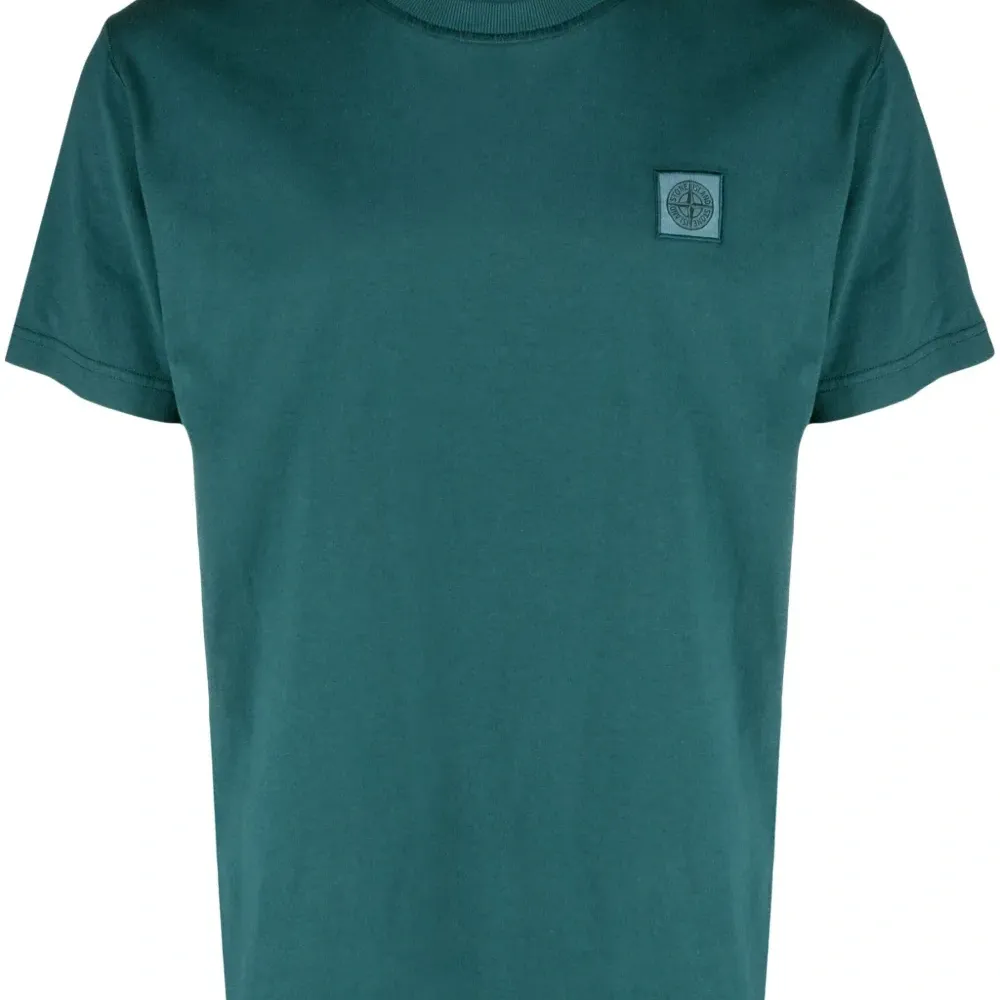 Футболка с нашивкой Compass