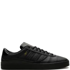 Puig Indoor "Black Out" sneakers