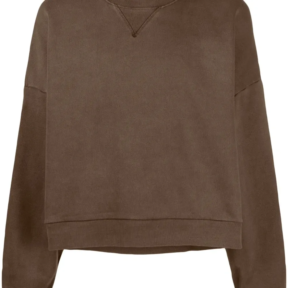 Толстовка с приспущенными плечами