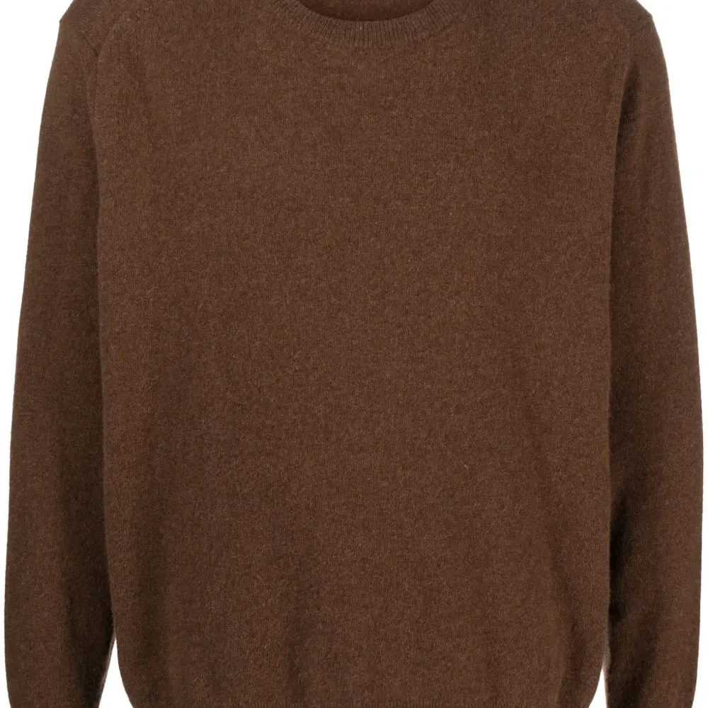 Джемпер с круглым вырезом