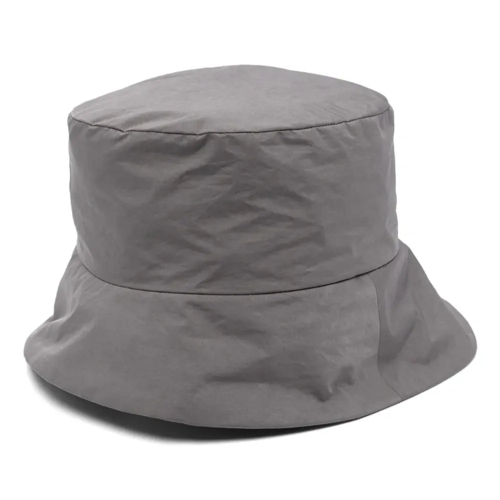 Панама с люверсами