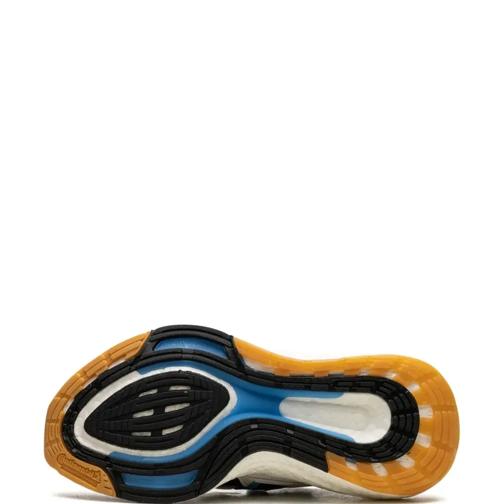 Кроссовки UltraBoost 21 Black Orbit Grey из коллаборации с Parley