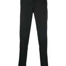 Узкие брюки строгого кроя