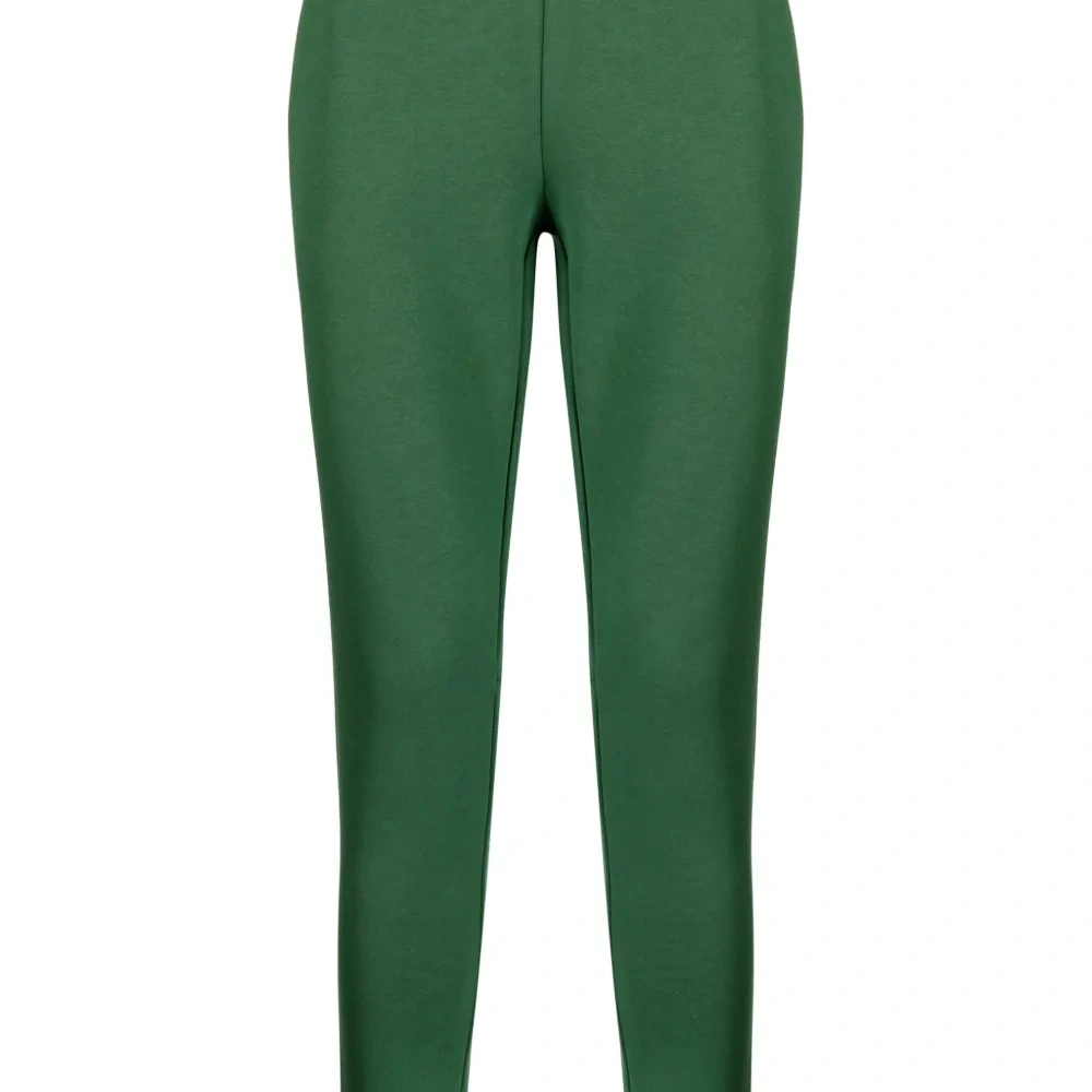 Спортивные брюки с нашивкой-логотипом