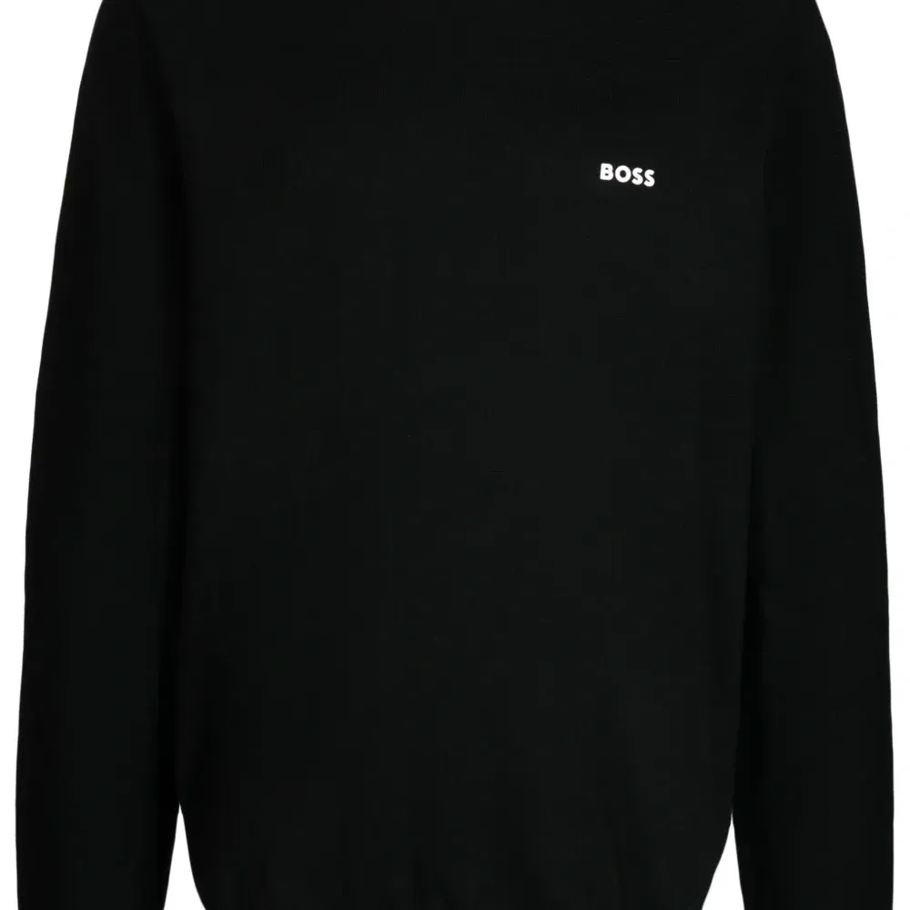 Джемпер в рубчик с логотипом