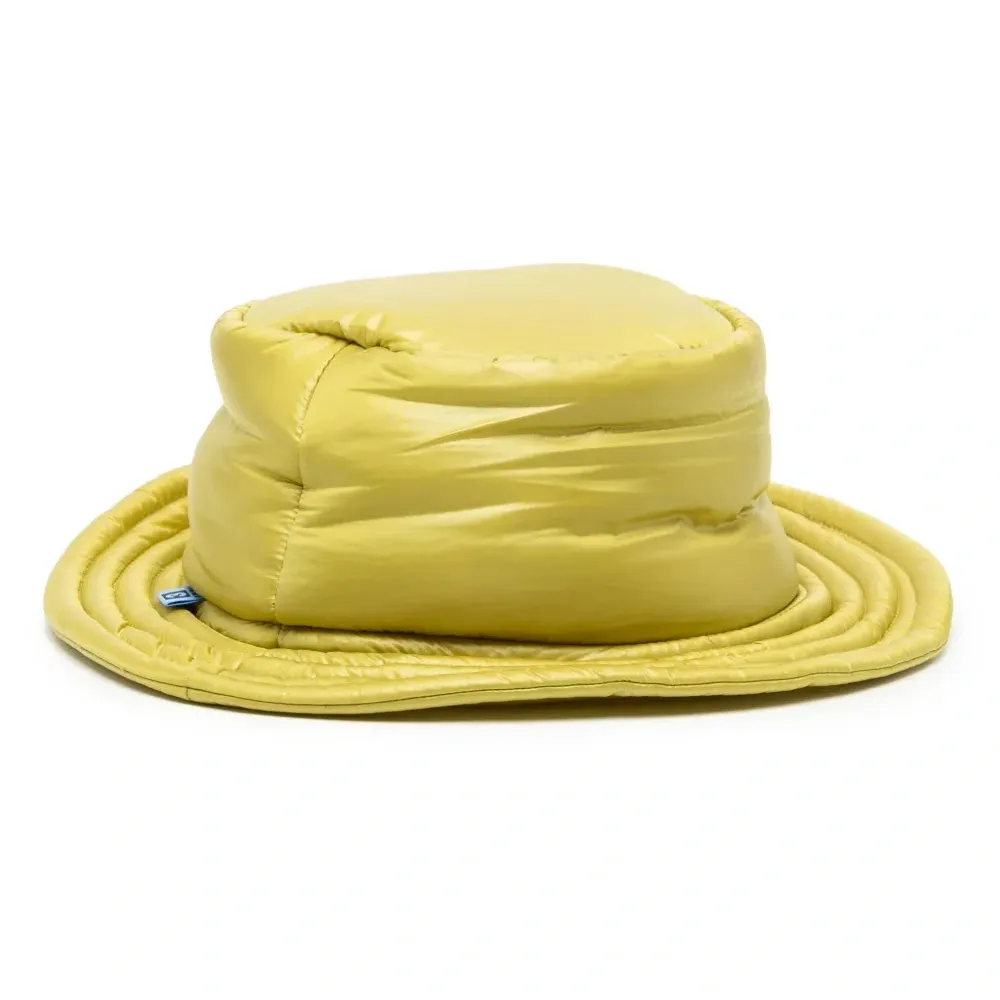 Дутая панама с логотипом