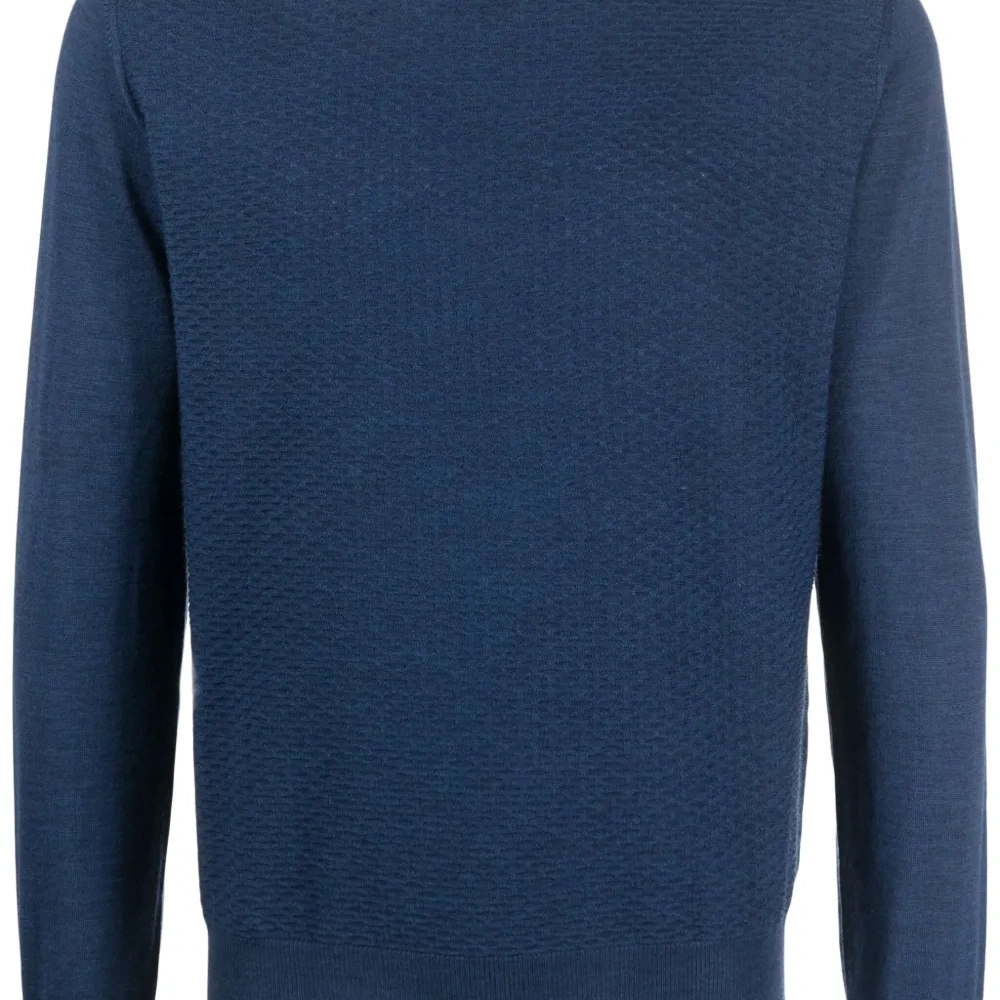 Джемпер из вирджинской шерсти