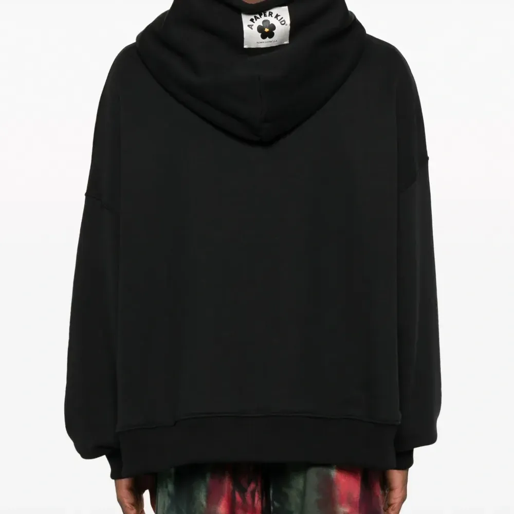 Худи с вышитым логотипом