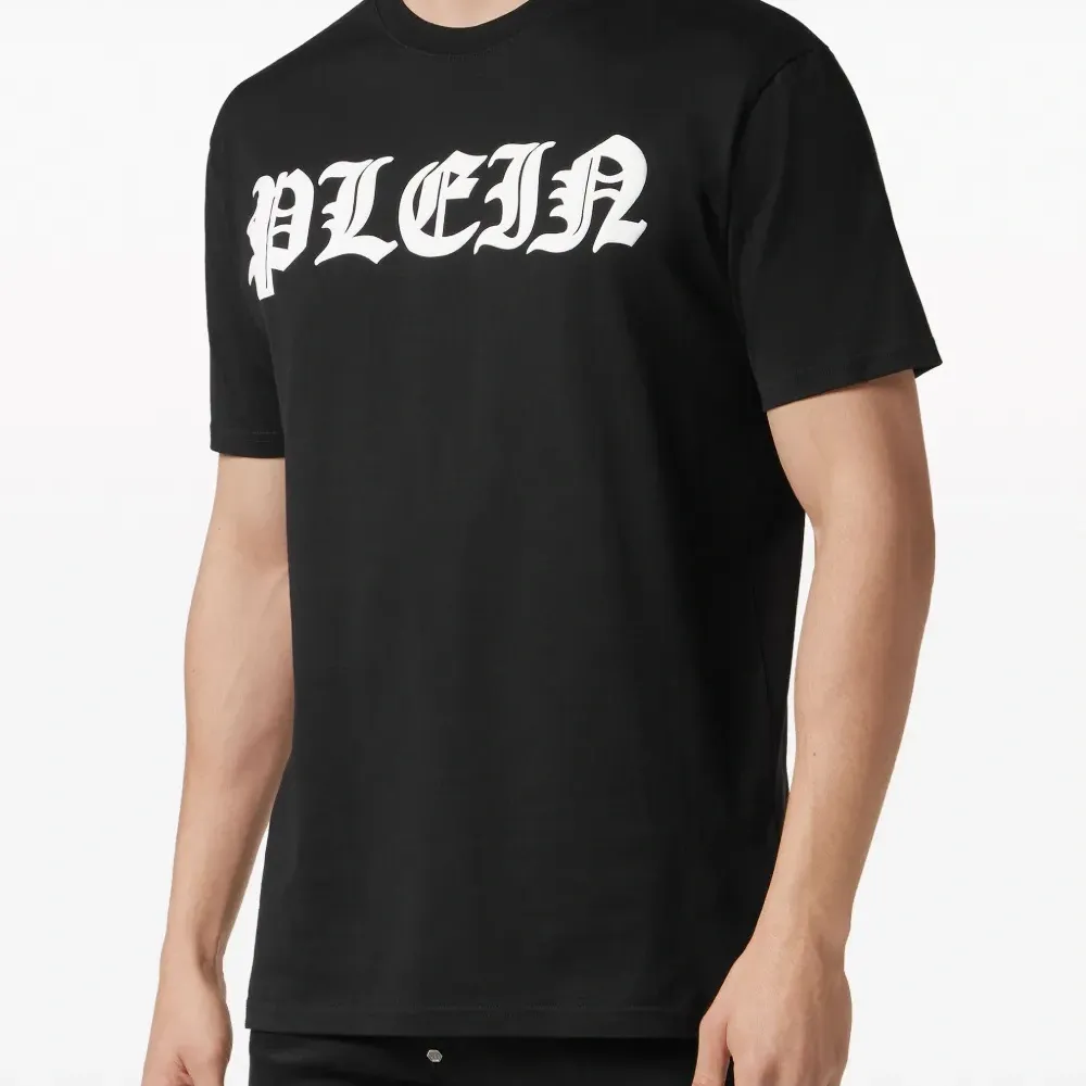 Футболка Gothic Plein