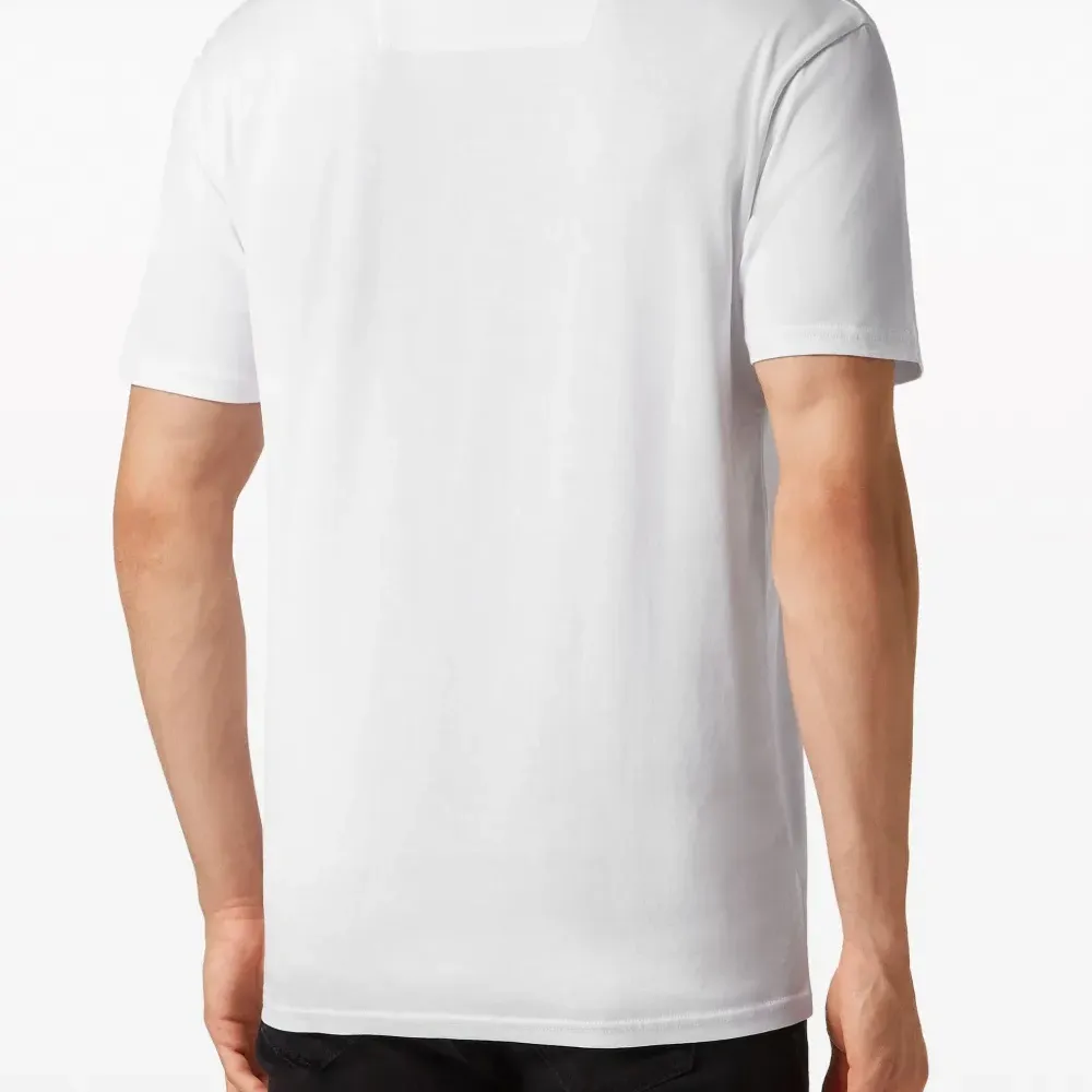 Футболка с логотипом