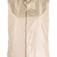 Жилет с блеском и застежкой на кнопки