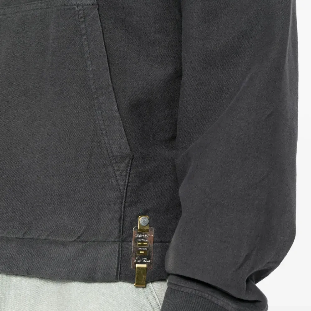 Худи с кулиской и логотипом