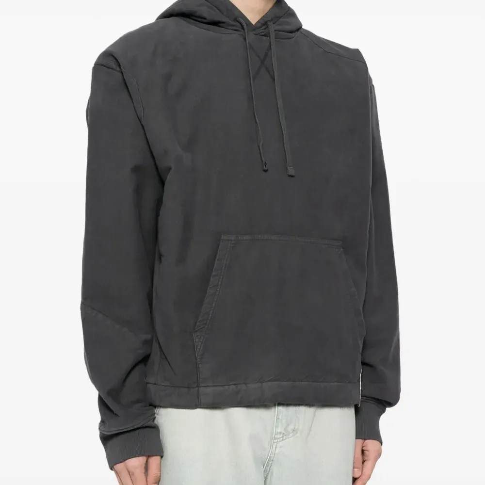 Худи с кулиской и логотипом