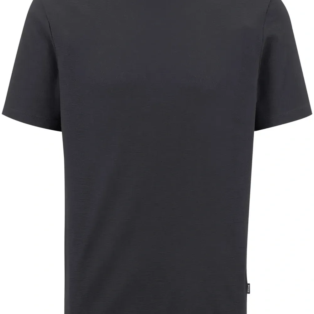 Футболка с логотипом