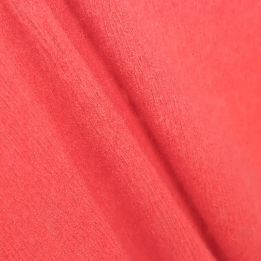 Кашемировый шарф с бахромой