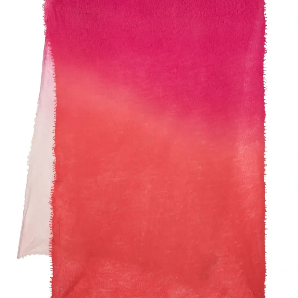 Кашемировый шарф с бахромой