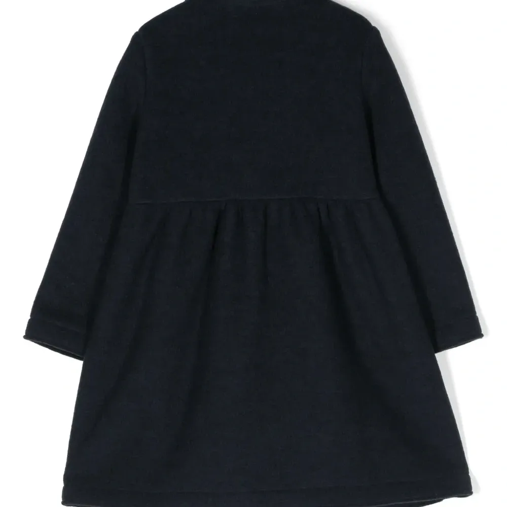 Однобортное пальто со сборками