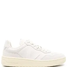 Кроссовки V-90