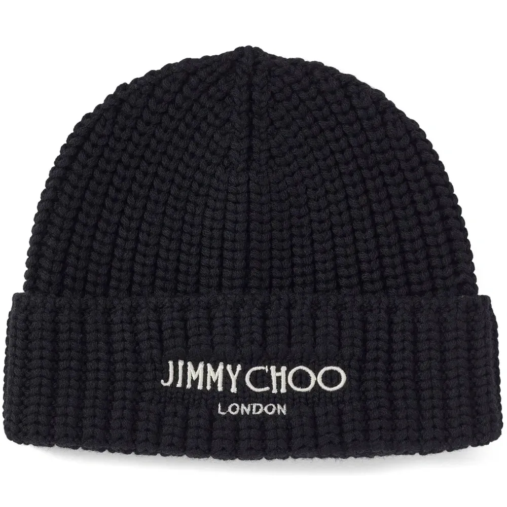 Шапка бини в рубчик с нашивкой-логотипом