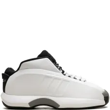 Высокие кроссовки на шнуровке