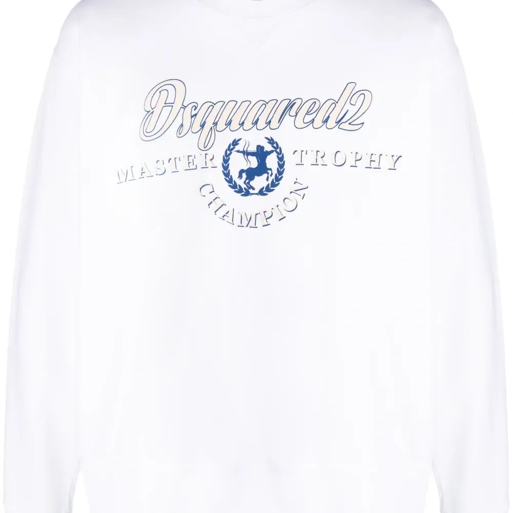 Толстовка с логотипом