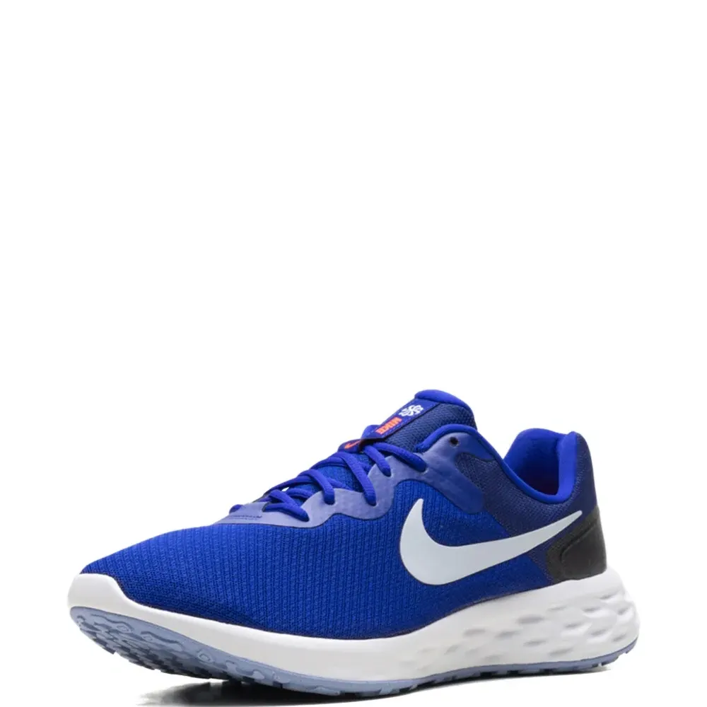 Кроссовки Revolution 6