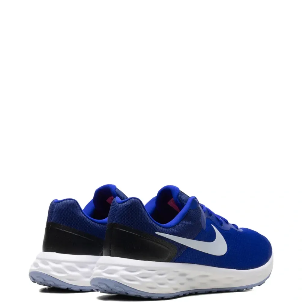 Кроссовки Revolution 6