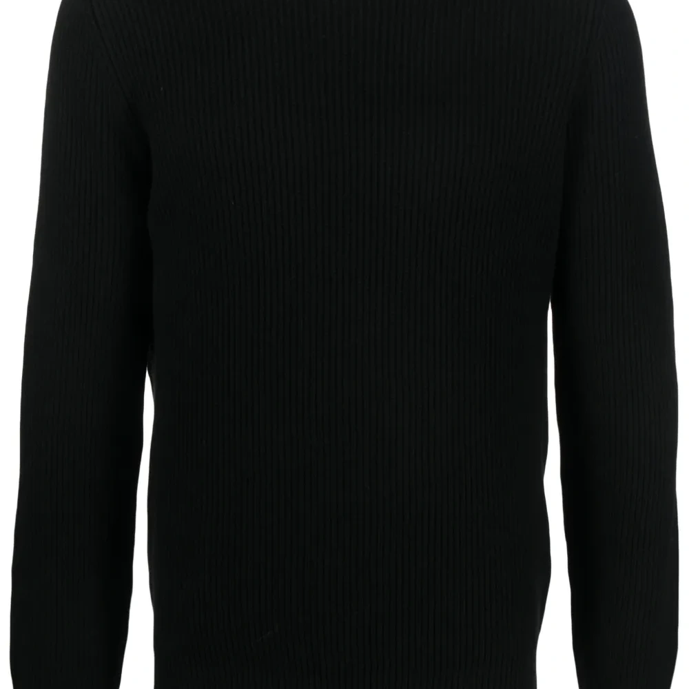 Джемпер в рубчик