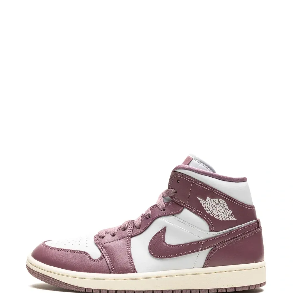 Кроссовки Air Jordan 1 Mid Sky J Mauve